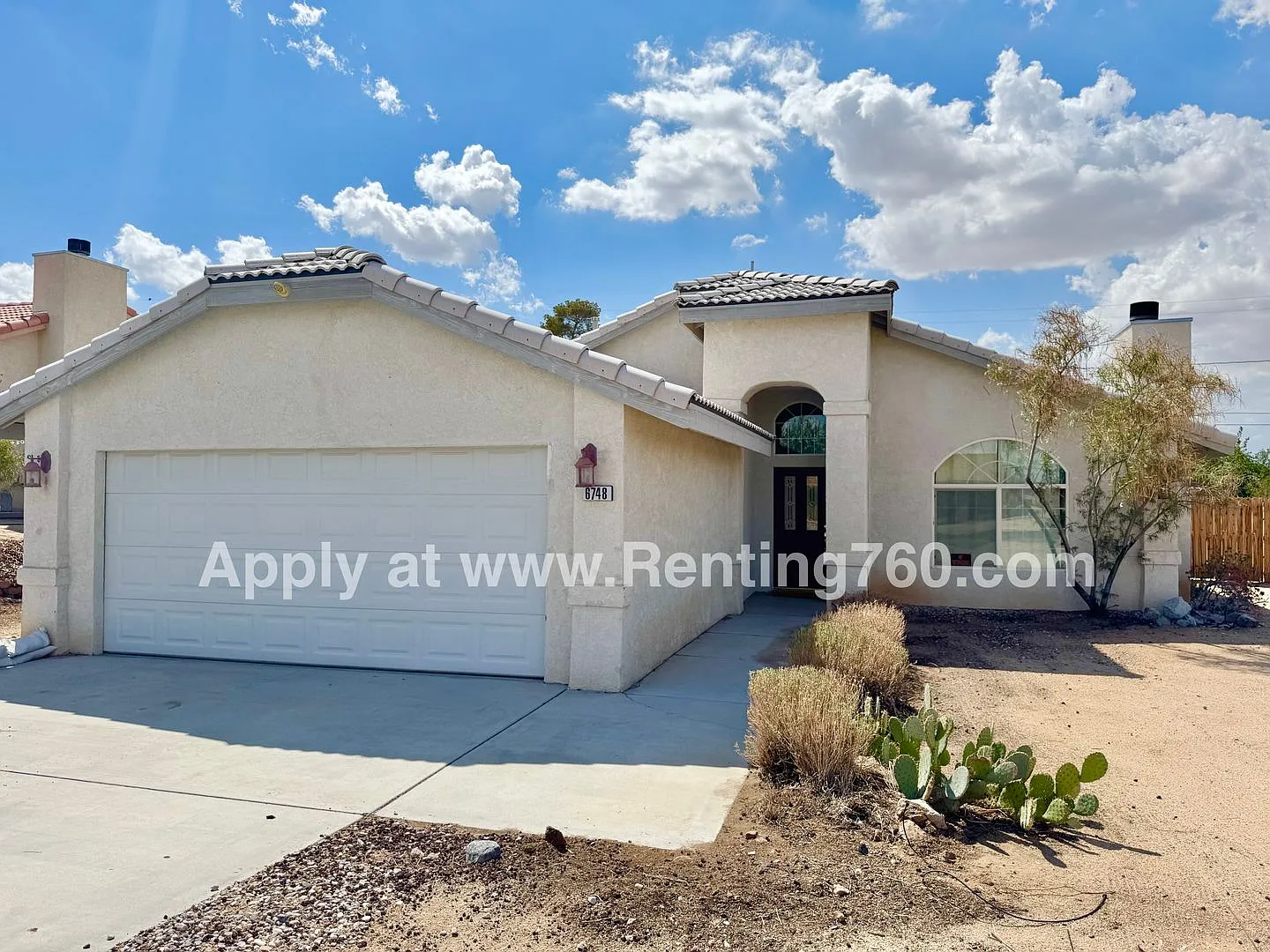 Spacious 3 Bed 2 Bath Home In Indian Cove Neighborhood! — Photo 2