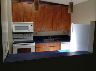 3032 SW 4th Ave APT 12, Portland, OR 97201