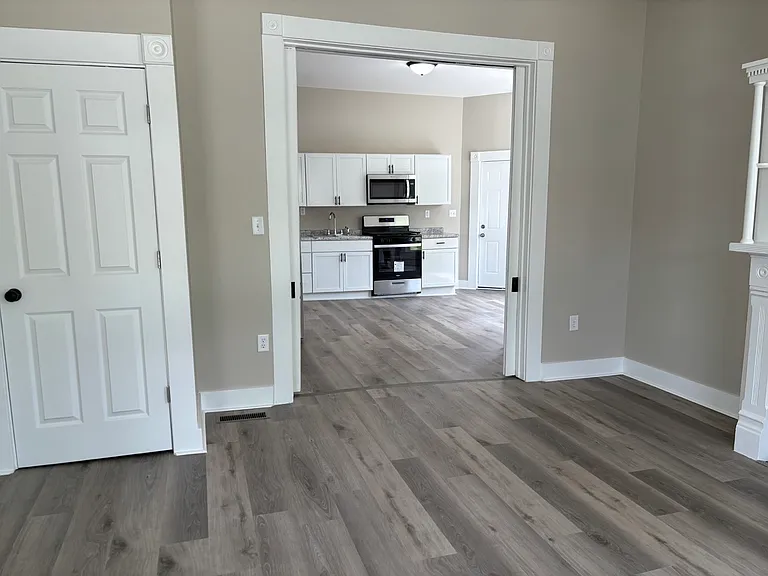 725 Pearl St #2 — Photo 8