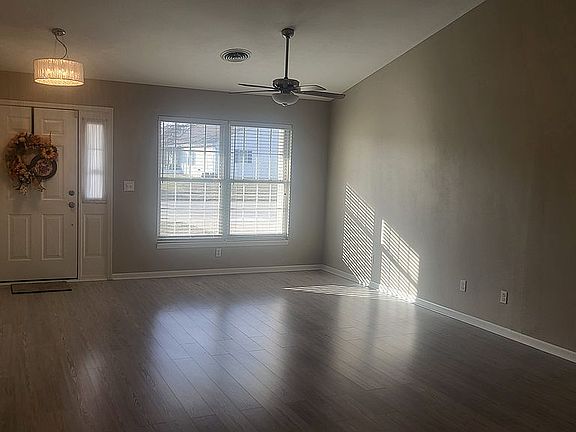 5th image of 4720 Beechwood Trl