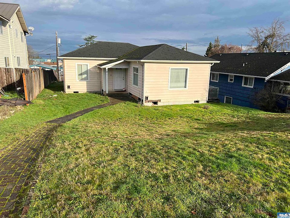 1st image of 113 E Lopez Ave