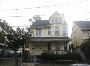 16 Bell St, Orange, NJ 07050