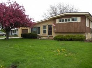 132 Westview Dr, Mattoon, IL 61938
