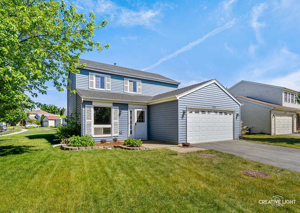 1st image of 2493 Carlton Dr