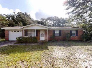 4470 Santa Villa Dr, Pace, FL 32571