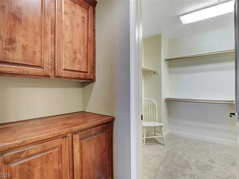 62 E Serene Ave #414 — Photo 40