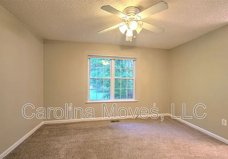 5 Fieldcrest Ct — Photo 11