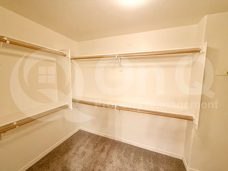 10225 W Camelback Rd #11 — Photo 16