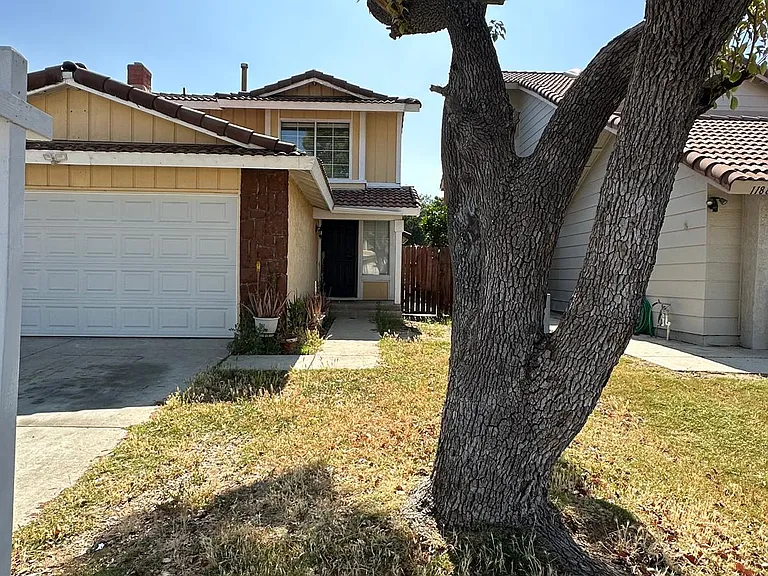 11876 Dream St — Photo 23