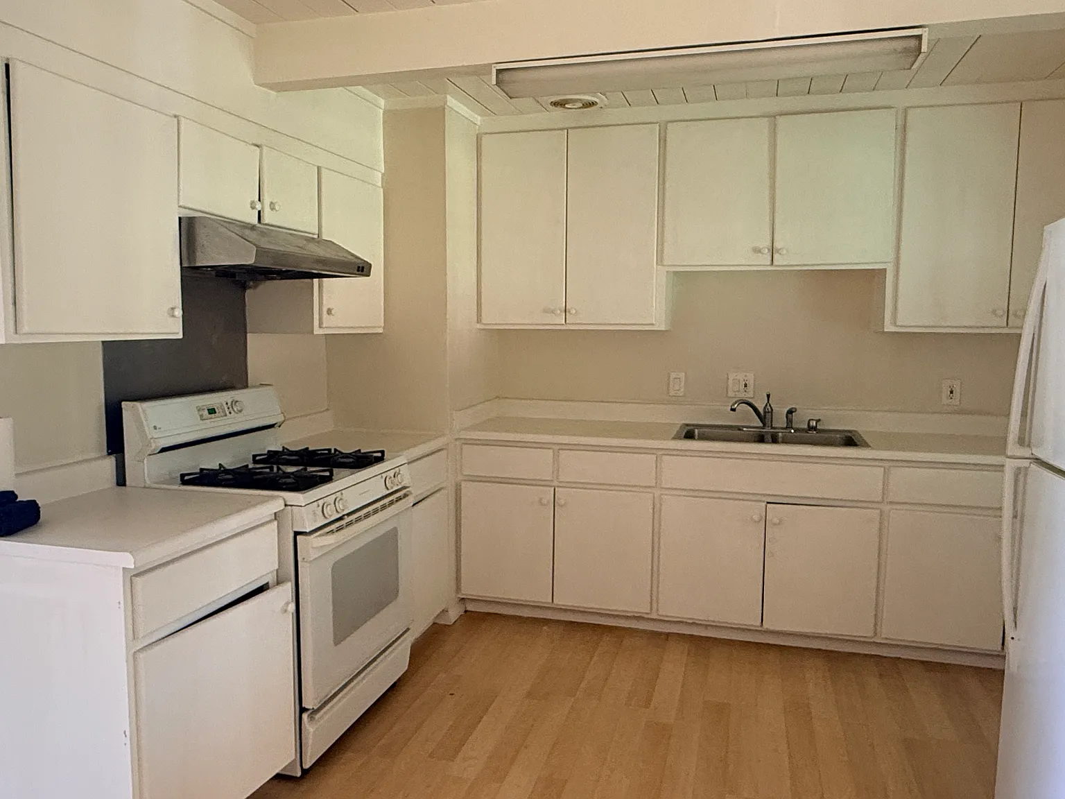 20861 Garden Gate Dr — Photo 4
