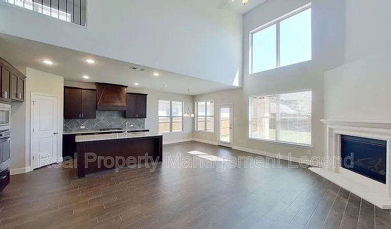 6117 Horsetail Dr — Photo 8
