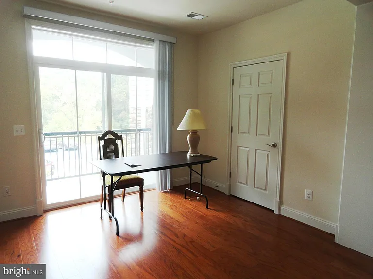 3100 Stone Cliff Dr #201 — Photo 10