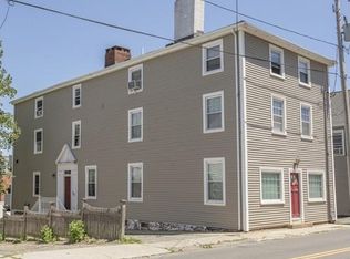 137 Water St #2, Newburyport, MA 01950