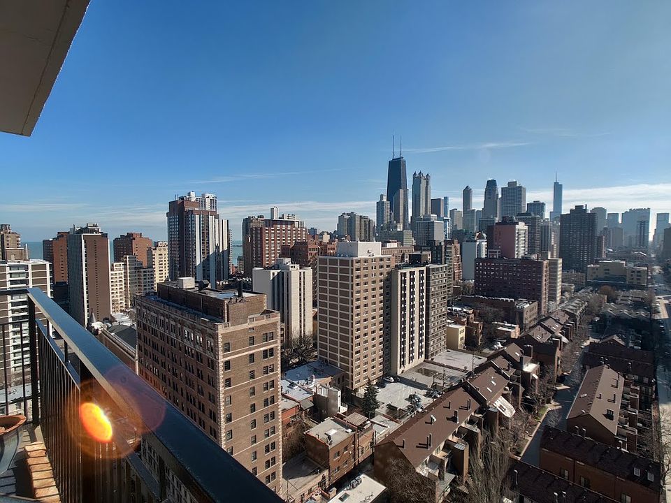 1st image of 88 W Schiller St APT 2208