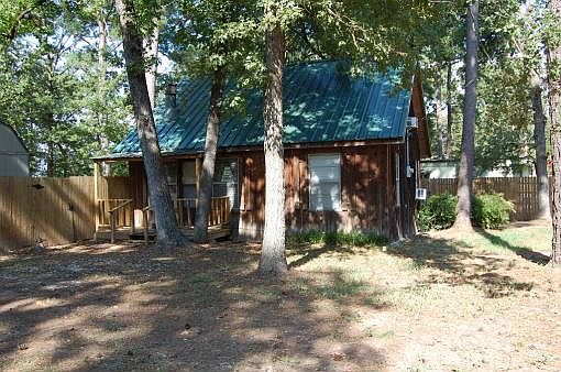 4th image of 22081 Brierwood Dr