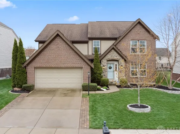 275 Clearsprings Dr, Springboro, OH 45066