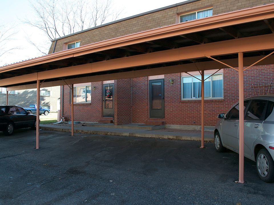 1st image of 826 37th Avenue Ct