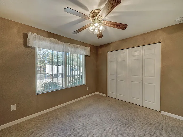 3301 W Loma Ln #1 — Photo 11