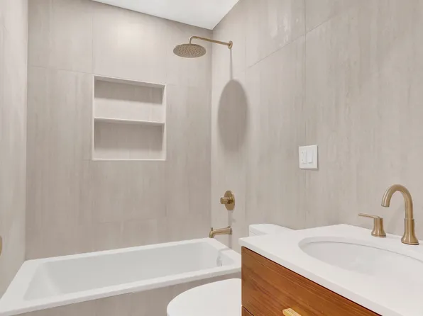 526 Central Avenue image 10 of 15