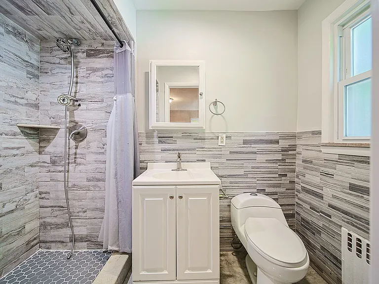 1227 Inwood Ter #1F — Photo 11
