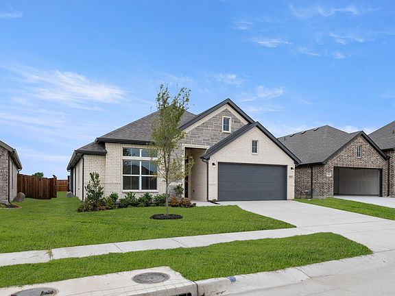 2nd image of 7537 Lavender Ln