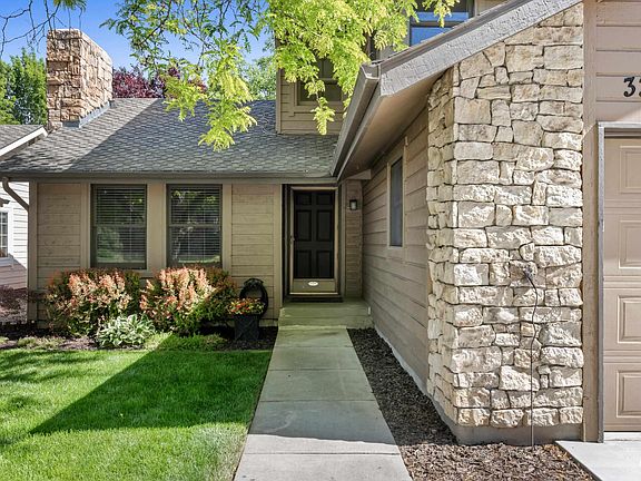 2nd image of 3374 S Chickory Way