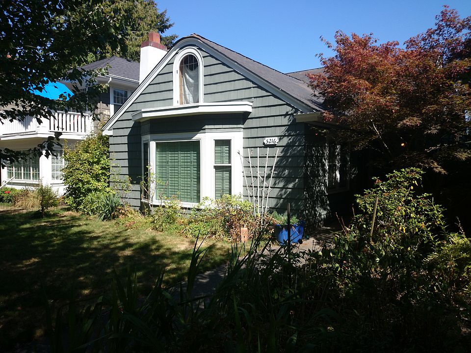 2nd image of 5216 18th Ave NE