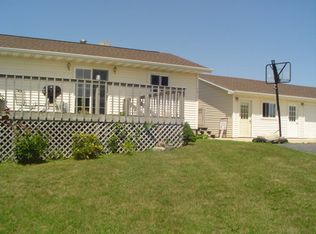 4814 Hillside Rd, Egg Harbor, WI 54209