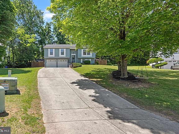 4th image of 6118 Arrowwood Ct