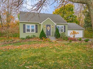 7346 Ridge Rd, Lockport, NY 14094