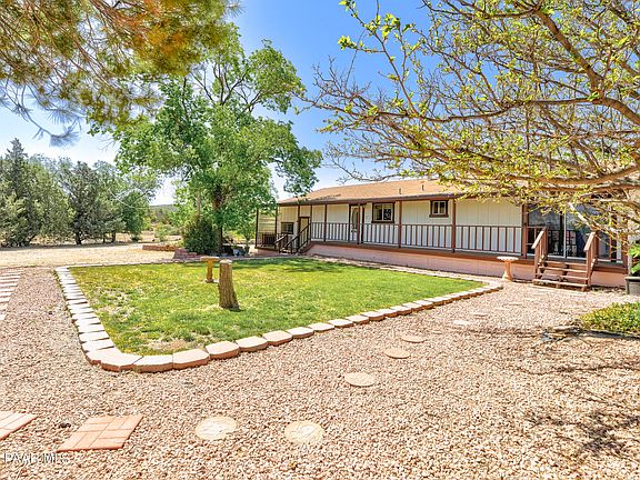 3rd image of 11020 E Esther Ln
