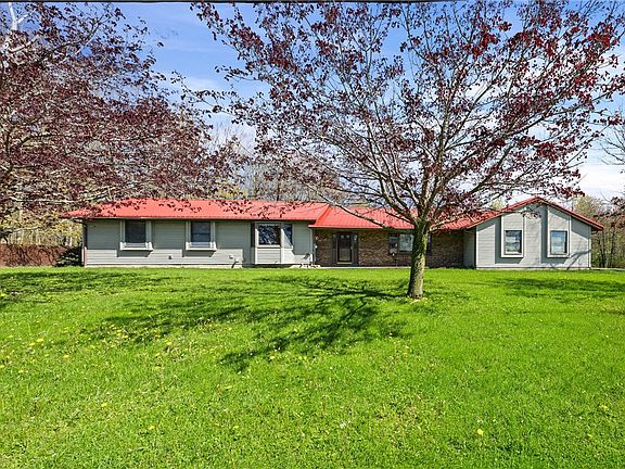 4th image of 6835 Mead Hill Rd