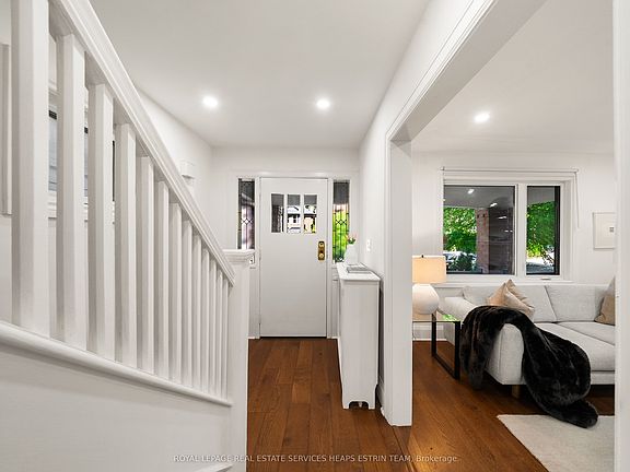 5th image of 231 Heath St E
