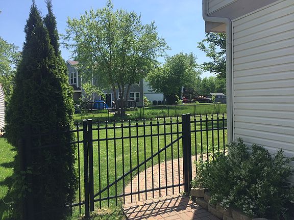 3rd image of 2165 Green Bridge Ln