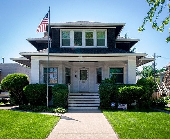 1st image of 4416 N Lowell Ave #2