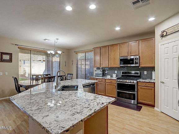 5th image of 10418 W VIA MONTOYA Drive