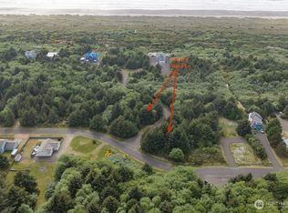 140 W Wind St SW, Ocean Shores, WA 98569