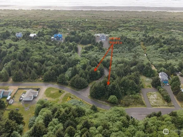 140 Sea Wind Lane, Ocean Shores, WA 98569