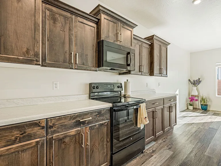 1382 E White Desert Dr — Photo 13