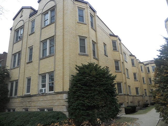 1st image of 423 Wisconsin Ave APT 2W