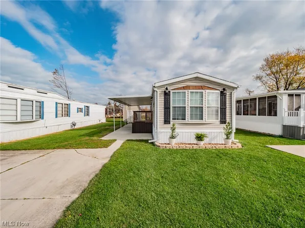 155 Rathbun Dr, Lakeside Marblehead, OH 43440