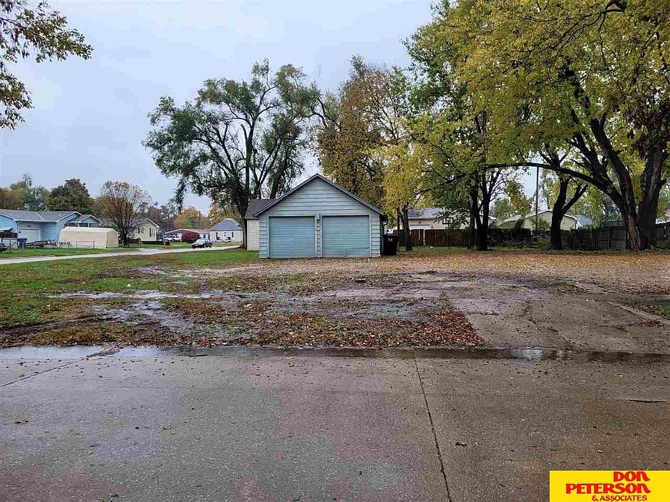 520 W Jackson St, Fremont, NE 68025 Zillow