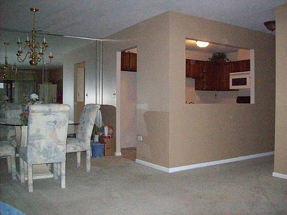5th image of 123 Acacia Dr Unit 409