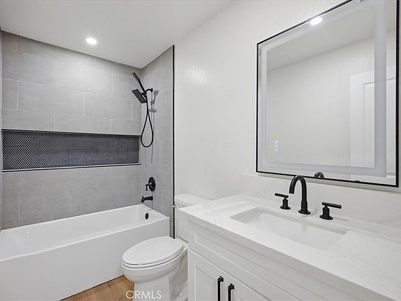 4th image of 16430 Everetts Way