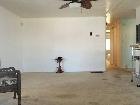 3rd image of 53 Hatteras Ave