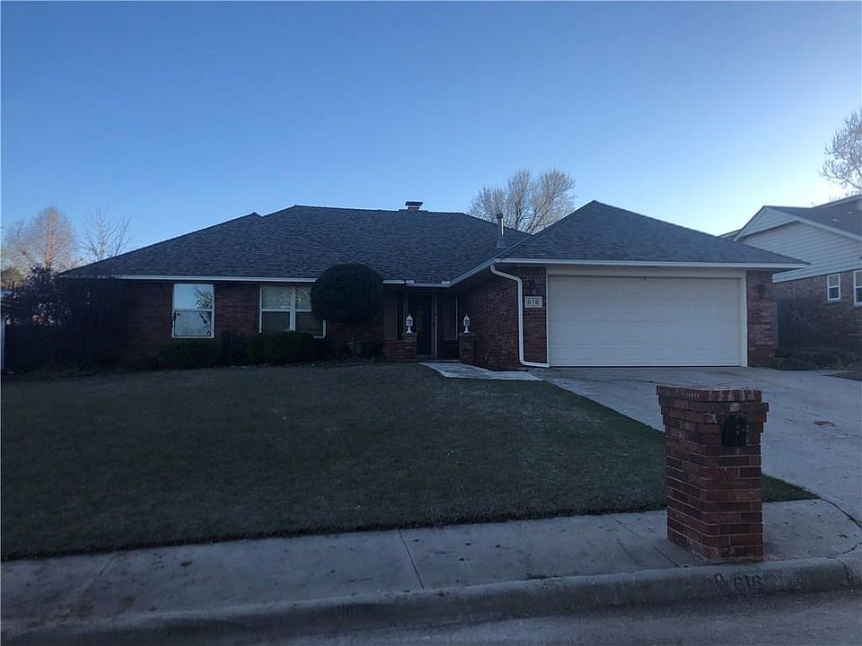 1st image of 616 Park Dr