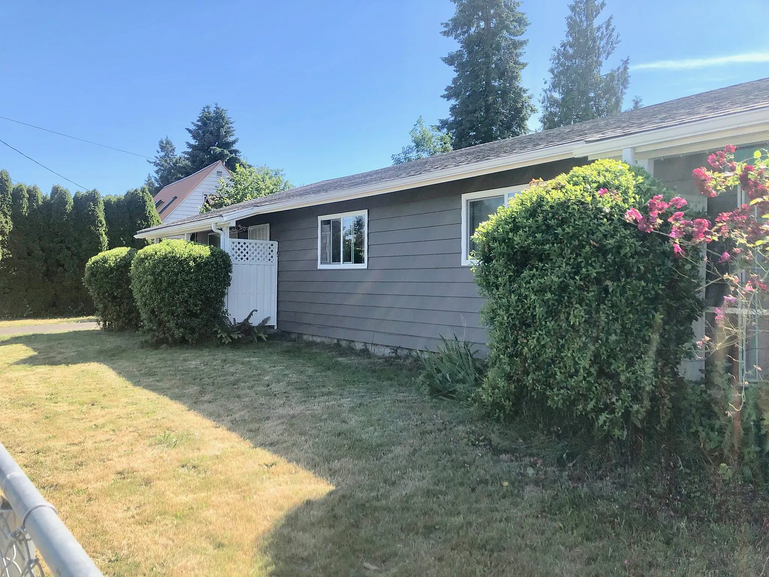 2 bed, 900 sqft, $2,195 — Photo 3