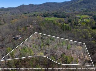 129 Imperial Dr, Franklin, NC 28734