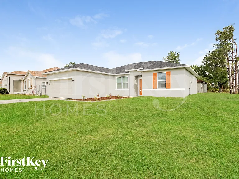 601 Dunlin Ln — Photo 2