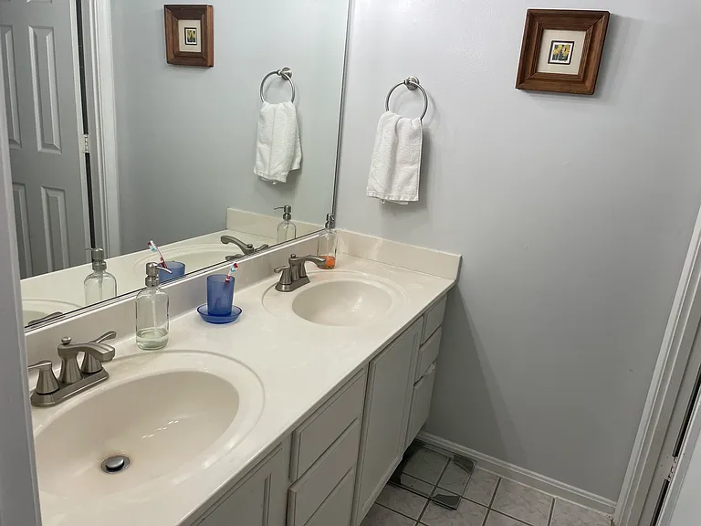 6001 Liverpool Ln — Photo 6